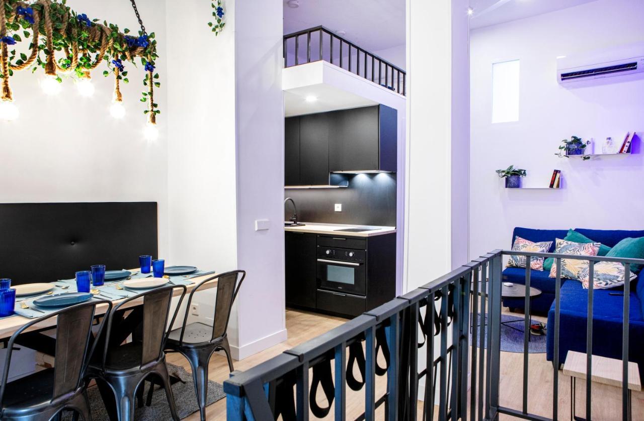 Calle Amparo 86 Lujoso Duplex Con Jacuzzi En Lavapies Especial Parejas Madrid