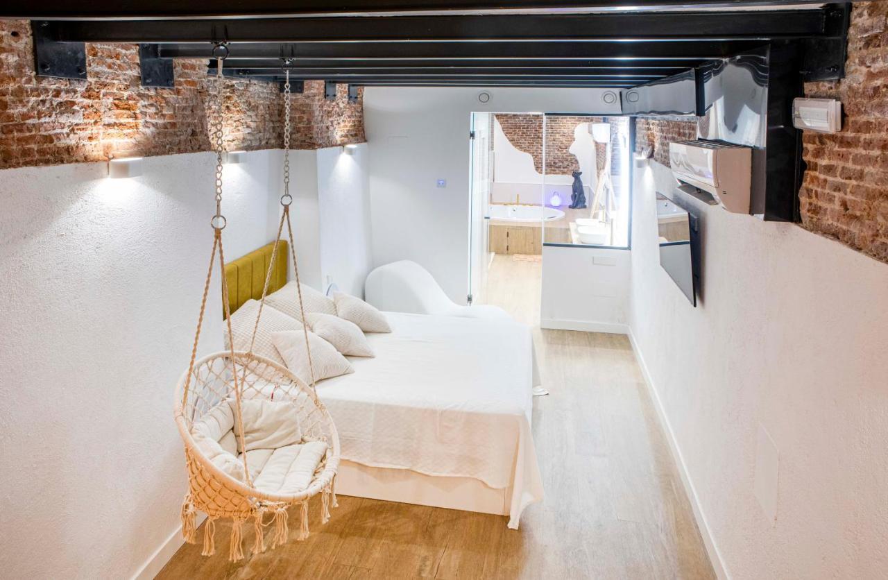 Calle Amparo 86 Lujoso Duplex Con Jacuzzi En Lavapies Especial Parejas Apartment *